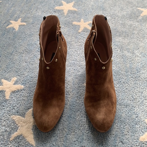 Brand New SJP brown booties - Picture 2 of 11